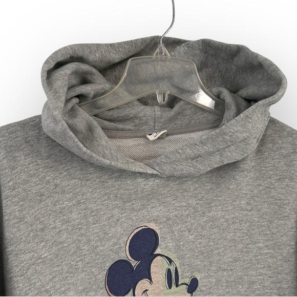 Uniqlo Disney X Warhol Mickey Long Sweatshirt - Picture 4 of 7